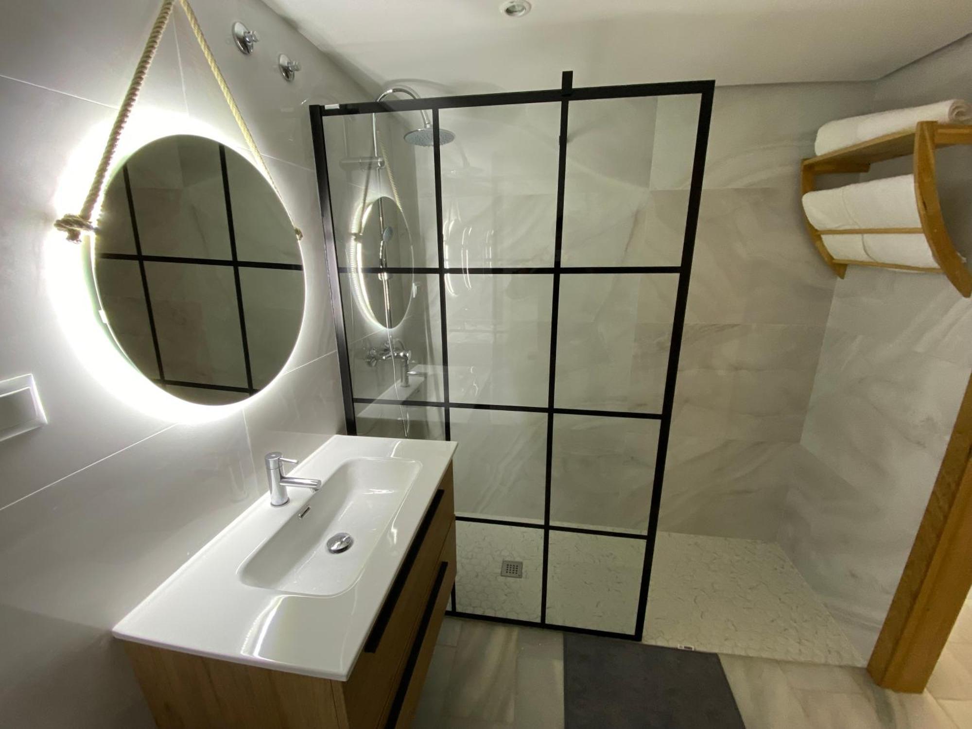Nomad Stays Milos Y Bali Marbella Exterior foto
